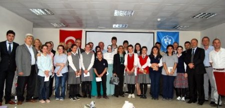 Vakfıkebir’de 'Bir Bilen Olmak İçin Ben De Okuyorum' yarışması yapıldı