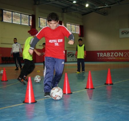 Vakfıkebir'de futsal yaygınlaştırılıyor