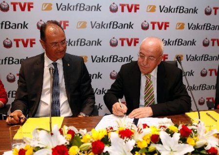 VakıfBank’tan Filenin Sultanları’na kesintisiz destek