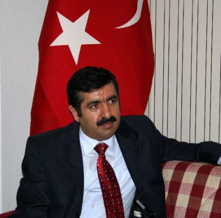 Vali, Cumhuriyet Resepsiyonunu Halka Açtı