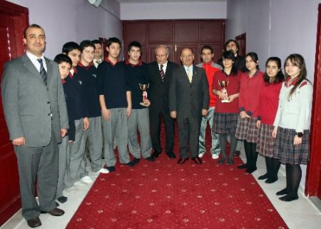 Vali Ali Kolat, Sultan Murat Koleji'ni Ziyaret Etti