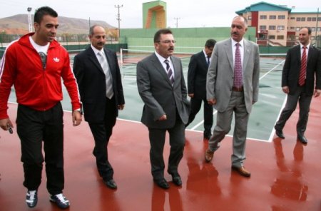 Vali Altınok: Herkesi spor yapmaya davet ediyoruz