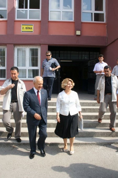 Vali Atış: Seçim Bayramımız Kutlu Olsun