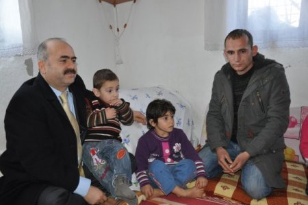 Vali Aydın, evinde nedeni belirlenemeyen yangınlar çıkan aileyi ziyaret etti