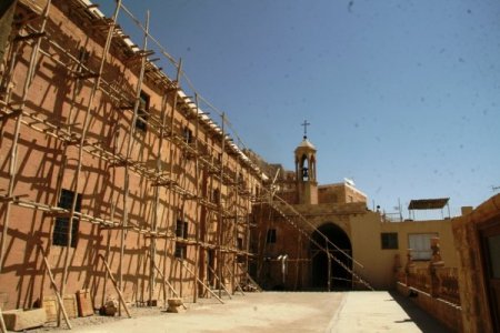 Vali Ayvaz: Mardin’in kültürünü, dillerini ve dinlerini yaşatıyoruz