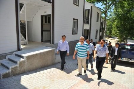 Vali Cerrah, Haruniye Kaplıcalarında İncelemelerde Bulundu