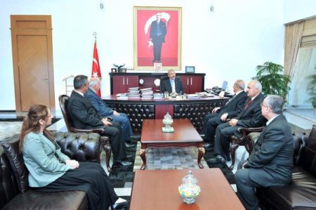 Vali Cerrah, PTT heyetini kabul etti