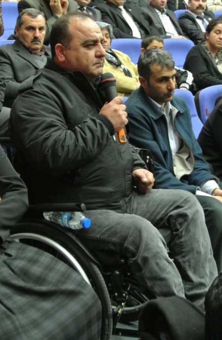 Vali Cerrah: Akan kanın durması için bazı yollar denenmeli