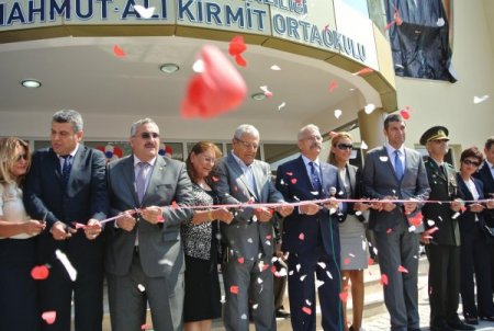 Vali Cerrah: Sessiz Kürtler artık teröre ses çıkarmalı