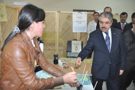 Vali Çınar: Kadınlar imkan verildiğinde kendini geliştirme konusunda hevesli