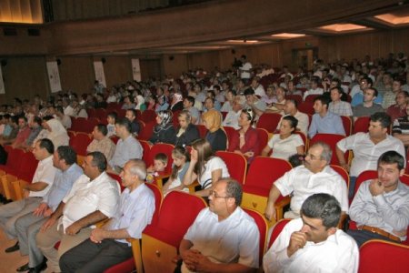 Vali Coş: Afrika'daki hizmetleri anlatmaya sözler yetersiz kalır