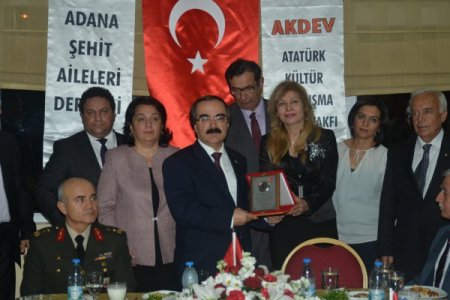 Vali Coş: Büyükleri kandıramayan terör örgütü çocuklara yöneldi