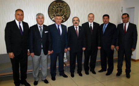 Vali Coş: Çukurova'da Tarımın Daha İyi Olması İçin Borsaya Büyük Görev Düşüyor