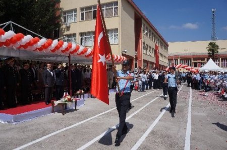 Vali Coş: Köprüden düşen komiserimizin durumu ciddiyetini koruyor