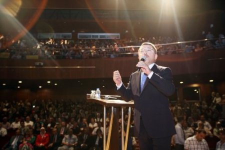 Vali Coş: SEYMER'de profesyonellere taş çıkartacak eserler üretiliyor