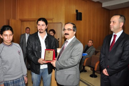 Vali Coş: Yerli malı kullanın, milli ekonomiye katkı sağlayın