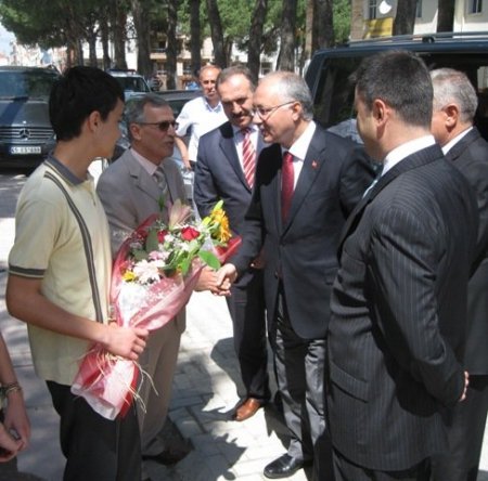 Vali Daşöz, İlköğretim Öğrencilerinin Bilim Şenliği'nde