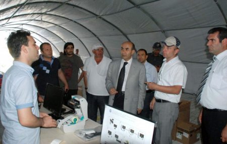 Vali Demirtaş, Adıyaman'a kurulacak çardır kenti inceledi