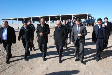 Vali Demirtaş, Kahta'da incelemelerde bulundu