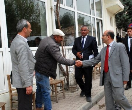 Vali Demirtaş, Tut ilçesinde incelemelerde bulundu