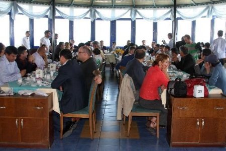 Vali Düzgün Basın Mensupları İle Kahvaltıda Buluştu