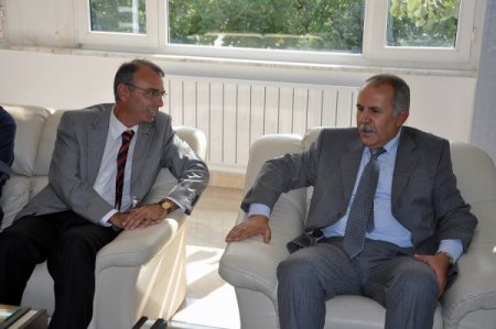 Vali Erdal Ata’dan Veda Ziyareti