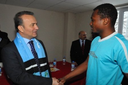 Vali Güner'den Dersimspor Kulübü'ne ziyaret