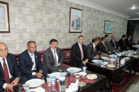 Vali Güvenç: Yetkiyi büyükşehir teşkilatına devretmeden çok çalışmamız lazım