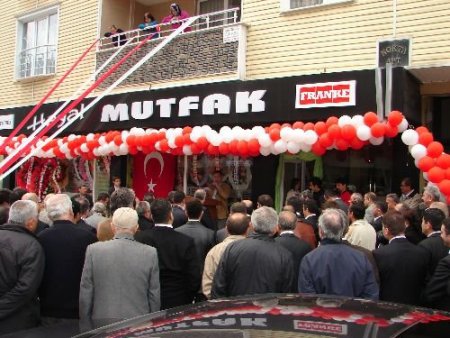 Vali Güvençer: Yatırımlar Hem İstihdam Hem De Kalite Yönüyle Kente Katkı Yapıyor