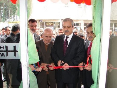 Vali Güvençer: Yatırımlar Hem İstihdam Hem De Kalite Yönüyle Kente Katkı Yapıyor