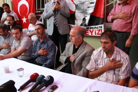 Vali Harput, şehit ailesini ziyaret etti