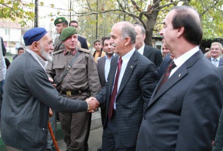 Vali Harput: Devlet, kendine düşmanlık yapanın başını ezer