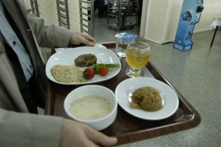 Vali Harput tan ‘Selçuklu Mutfağı’ ziyafetine tam not