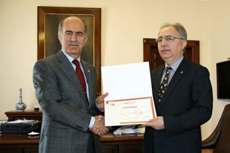 Vali Harput'tan Emniyet Müdürü Yılmaz Ve İl Jandarma Komutanı İyigün'e Takdirname