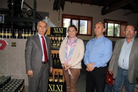 Vali Harput'tan Kumyakalı kadınlara destek