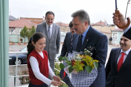 Vali Kahraman: Eğitime Yapılan Hiçbir Yatırım Karşılıksız Değildir