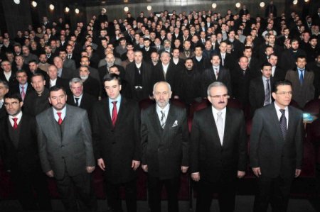 Vali Karaloğlu: Demokratik Açılımda Din Adamlarına Büyük Görevler Düşüyor