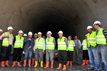 Vali Karaloğlu'ndan 'tünel' Müjdesi