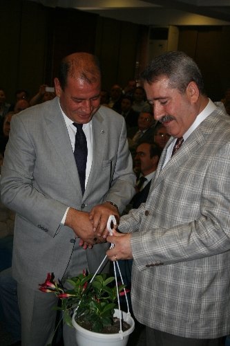 Vali Kıraç'tan İzmir'e duygusal veda