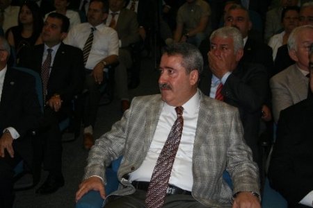 Vali Kıraç'tan İzmir'e duygusal veda