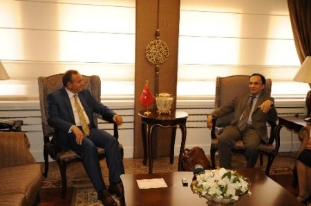 Vali Kızılcık, BM Temsilcisi Hugue'li kabul etti