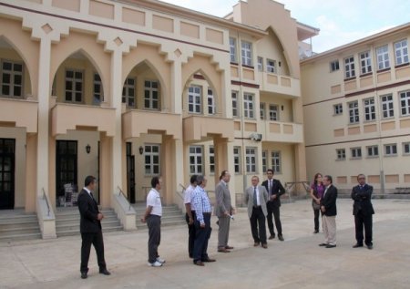 Vali Kızılcık, tadilattaki okulları yerinde denetledi