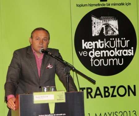 Vali Kızılcık: İnsanı, her anlamda mutlu edecek mekanlar oluşturulmalı