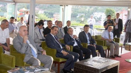 Vali Kızılcık: Ülkemizin Mimari Zenginliğini Şehirlerinde De Hissettirmeliyiz