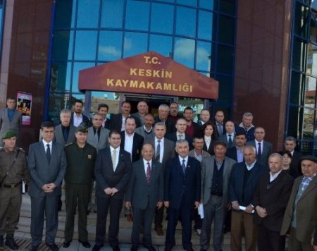 Vali Kolat: Keskin, proje ve çalışmalarla büyüyecek