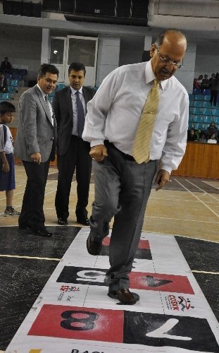 Vali Kolat: Oyunlarımız teknolojiye yenildi