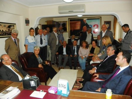 Vali Kolat’tan siyasi parti temsilcilerine ziyaret