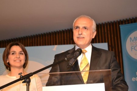 Vali Mutlu, gençlere girişimcilik anılarını anlattı