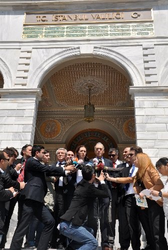 Vali Mutlu: Taksim’de mitinge müsaade etmeyeceğiz