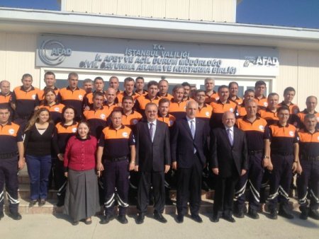 Vali Mutlu'dan AFAD'a tebrik ziyareti